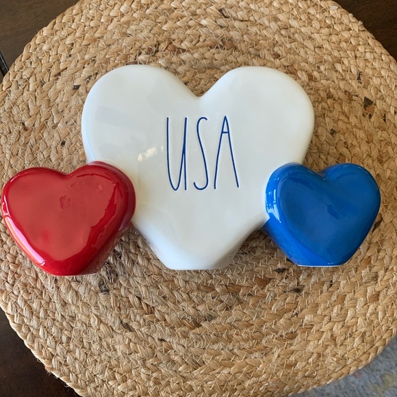 Rae Dunn Trio “USA” Hearts Decor - Picture 2 of 4